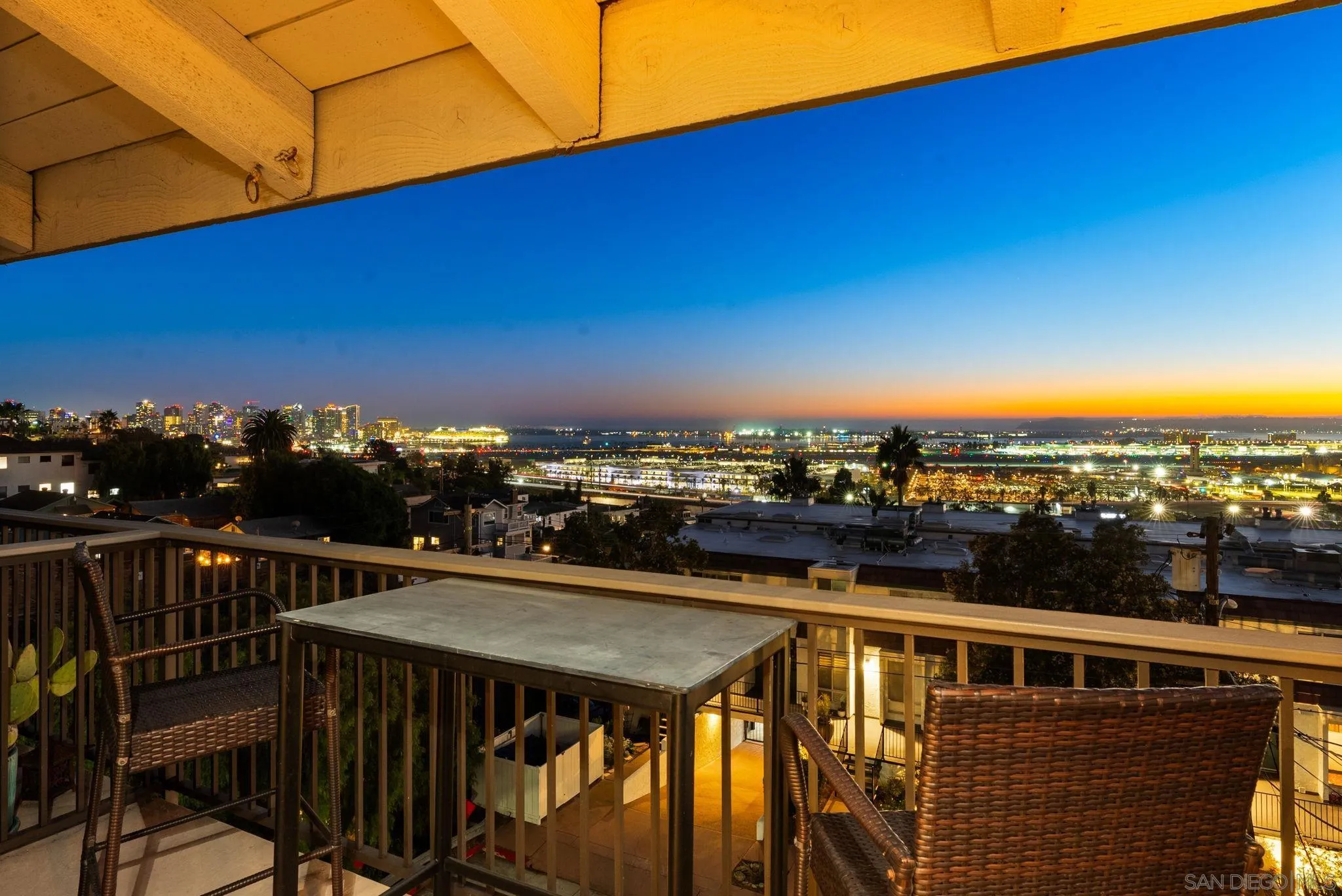 https://cdn.realtyfeed.com/cdn/127/250042216/d1e990d961334545e7e83b592cbd9734.webp