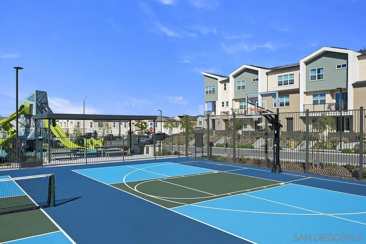 Photo #56: 250042225 Listing: Photo #56