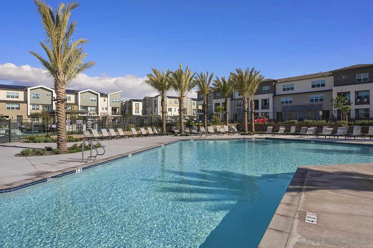 Photo #51: 250042225 Listing: Photo #51