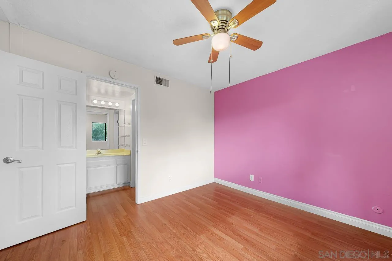 https://cdn.realtyfeed.com/cdn/127/250042228/402a81c07d478628d8febf474b738948.webp