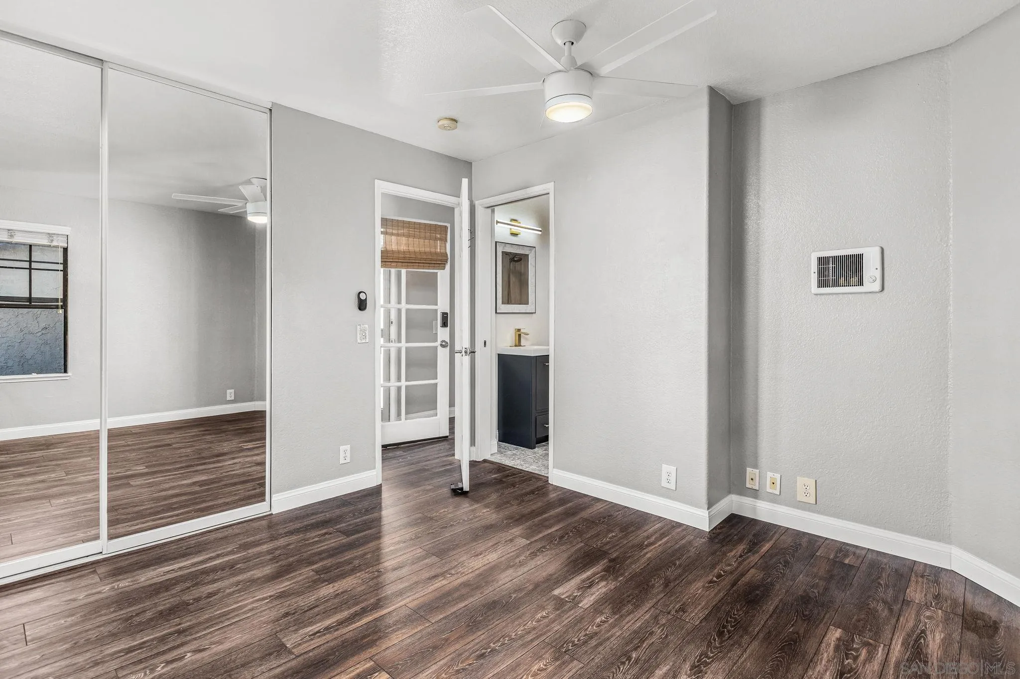 https://cdn.realtyfeed.com/cdn/127/250042229/2e41c8f3fa664527ff6f1926223897e8.webp