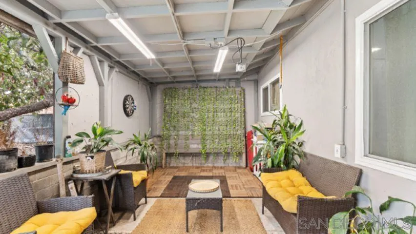https://cdn.realtyfeed.com/cdn/127/250042234/46b2ae3be71439e85ce428dd65b973e3.webp