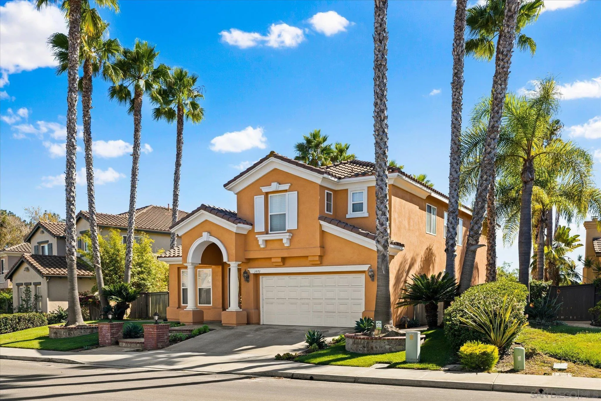 https://cdn.realtyfeed.com/cdn/127/250042235/dc12c1a18c79b5c16f7b28a52c030134.webp