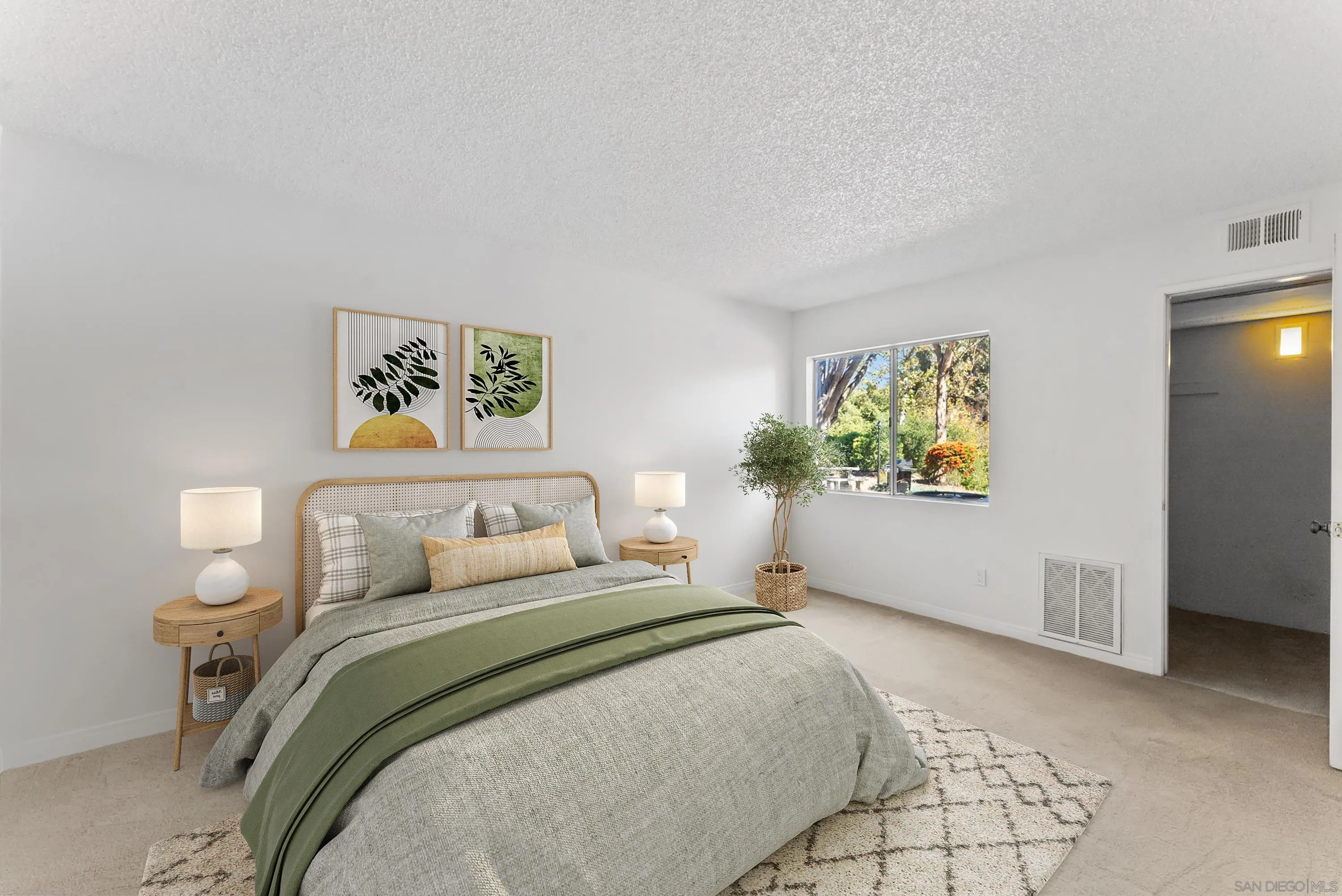 Photo #9: 250042236 Listing: Photo #9