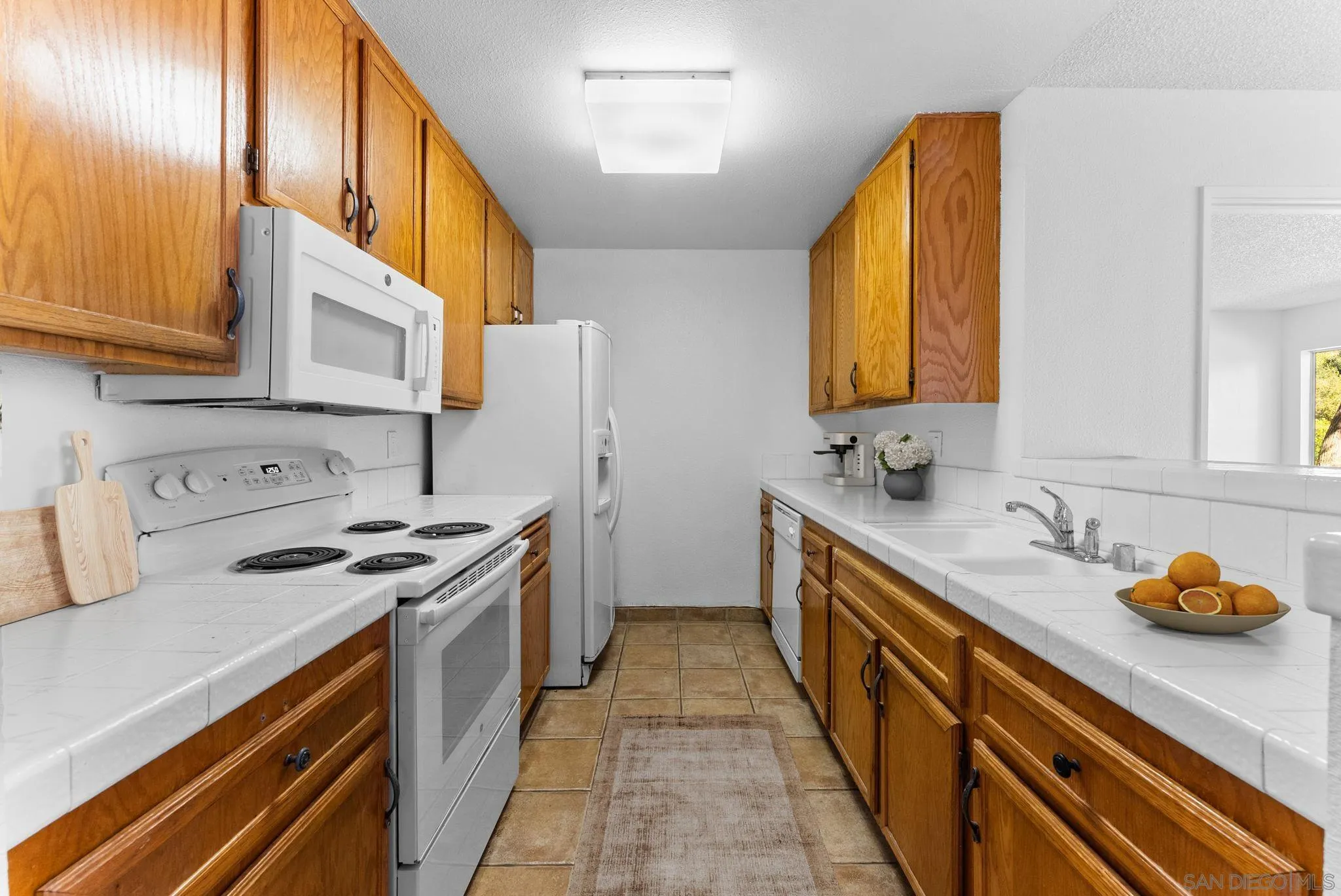 Photo #3: 250042236 Listing: Photo #3