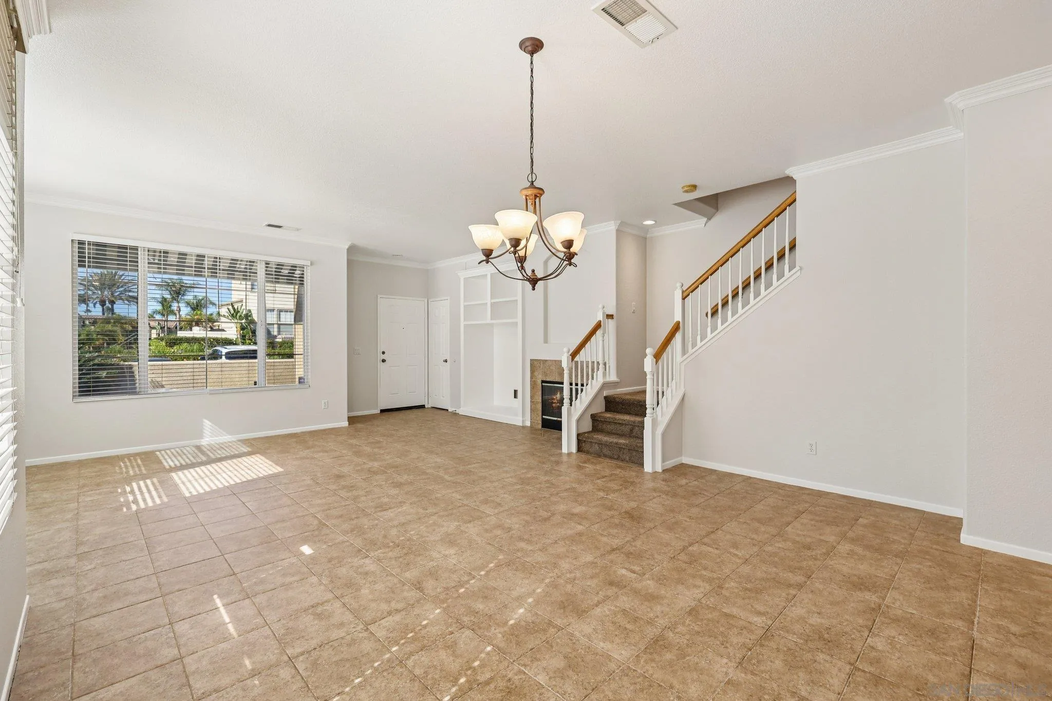 https://cdn.realtyfeed.com/cdn/127/250042238/1388bc09a6d7661178a44a83507d3b7a.webp