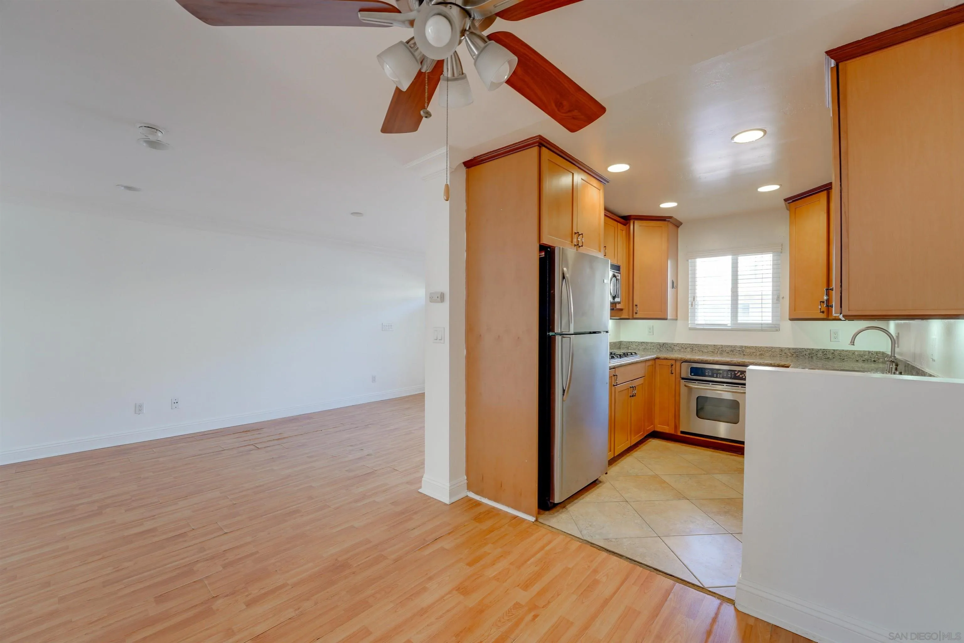 Photo #17: 250042239 Listing: Photo #17