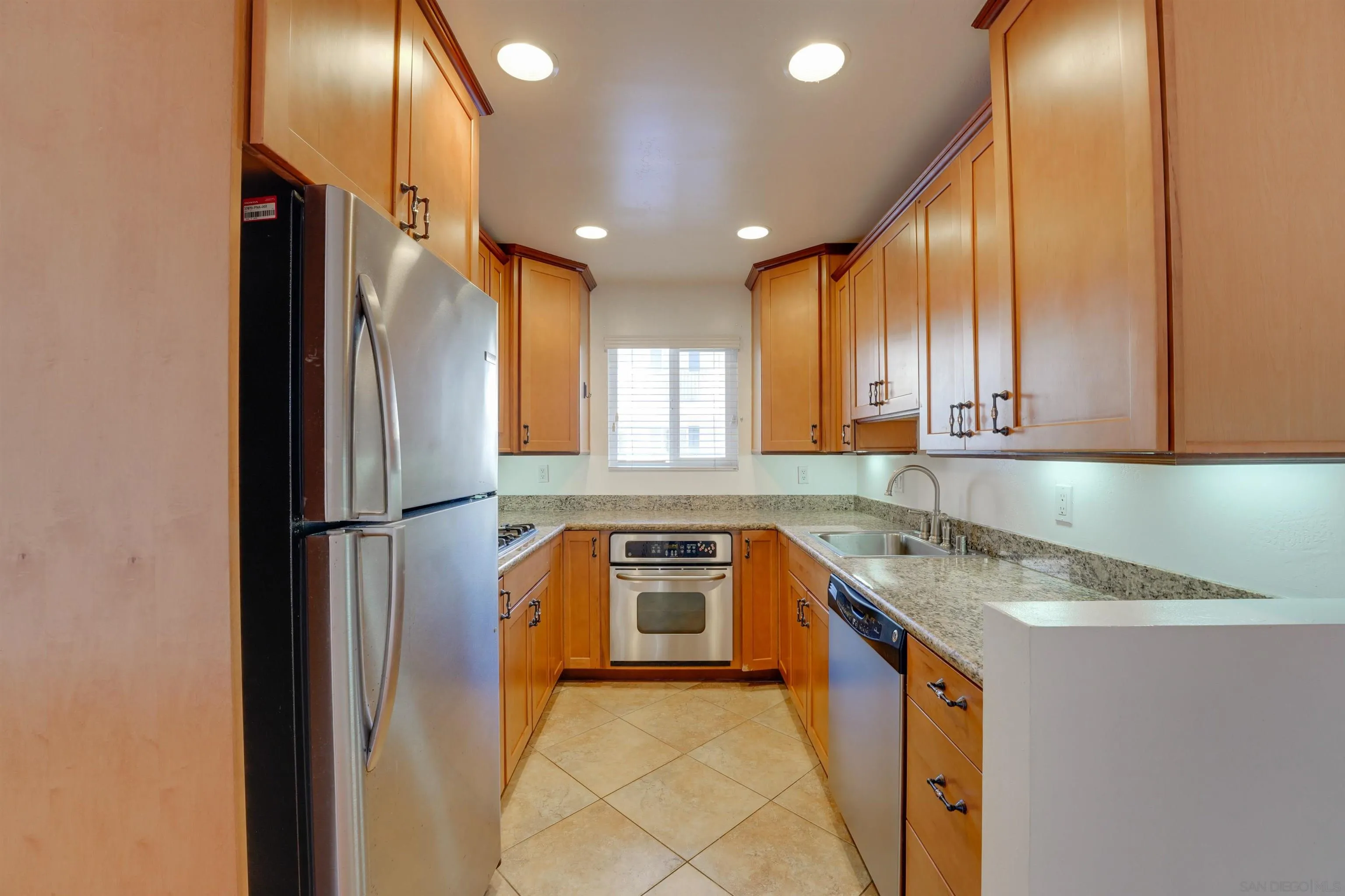 Photo #20: 250042239 Listing: Photo #20