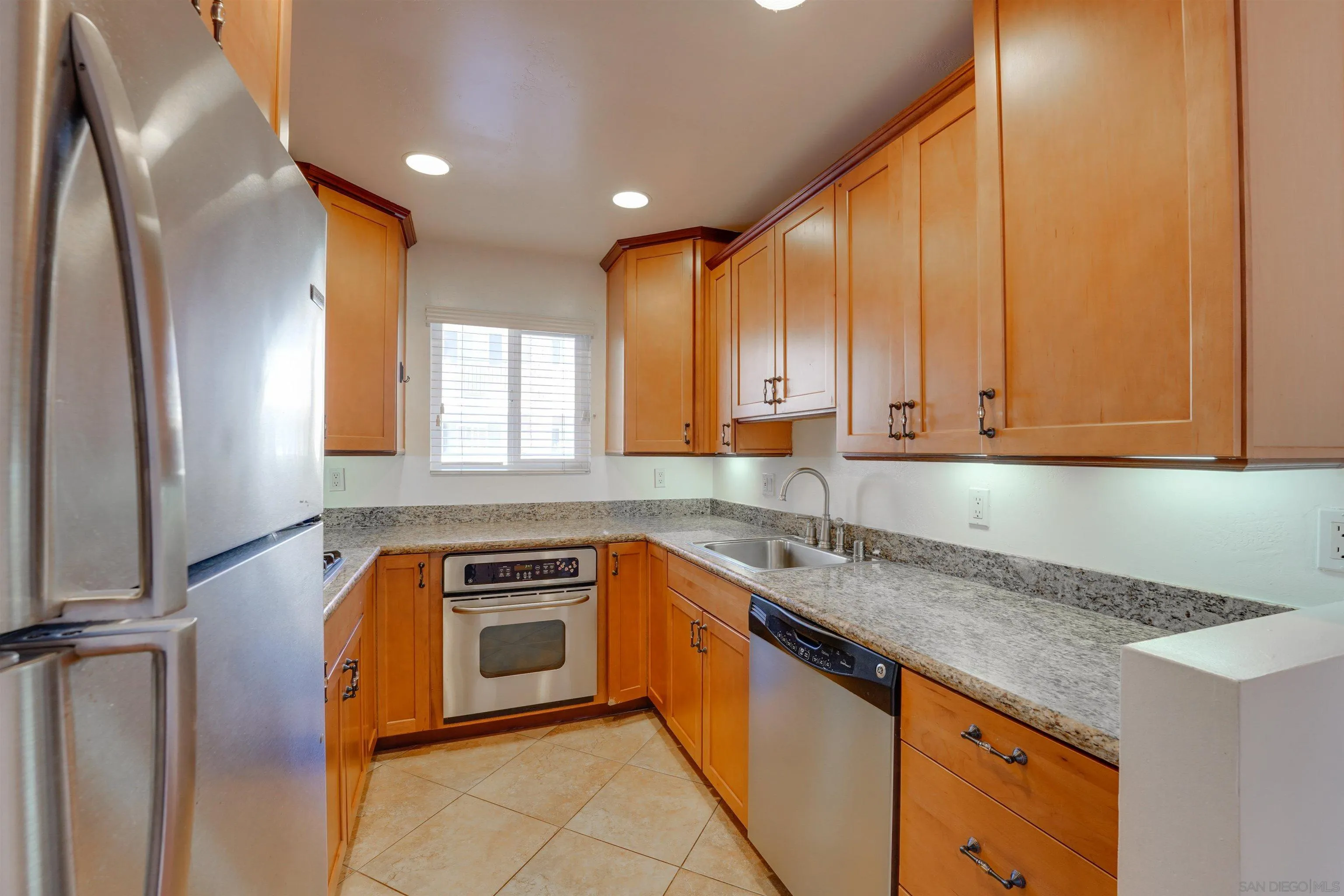 Photo #22: 250042239 Listing: Photo #22