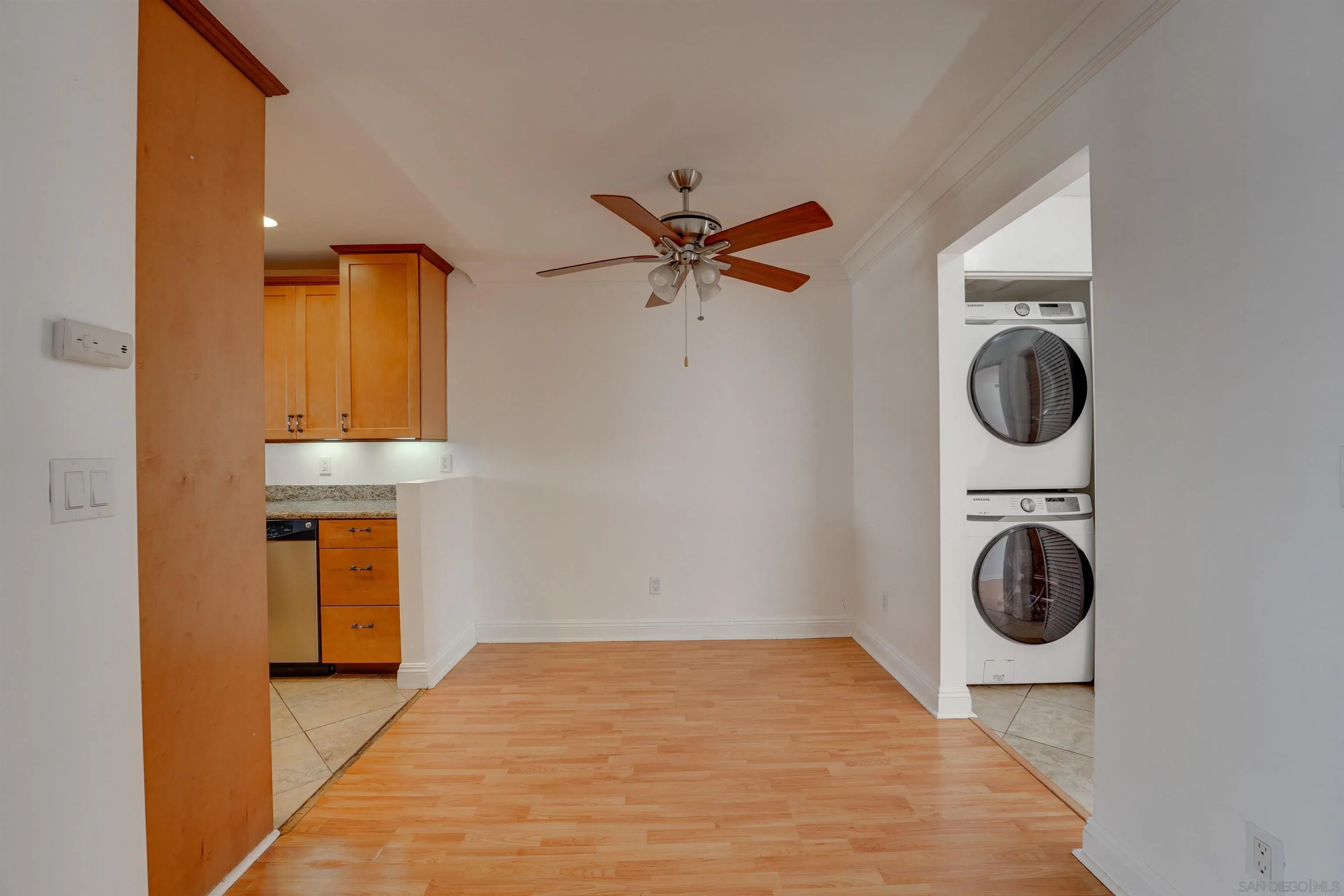 Photo #13: 250042239 Listing: Photo #13