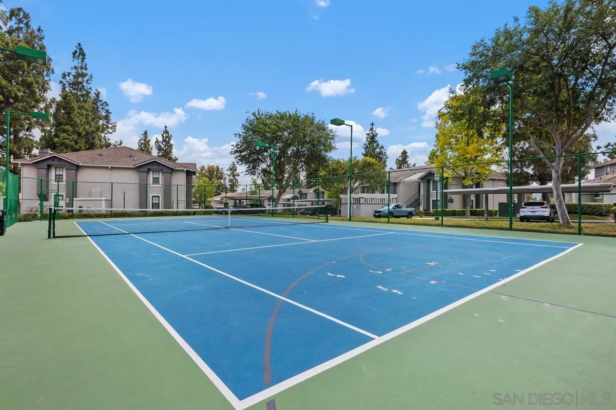 https://cdn.realtyfeed.com/cdn/127/250042240/a466fed80a9b5c79e7d7f96ce705872b.webp