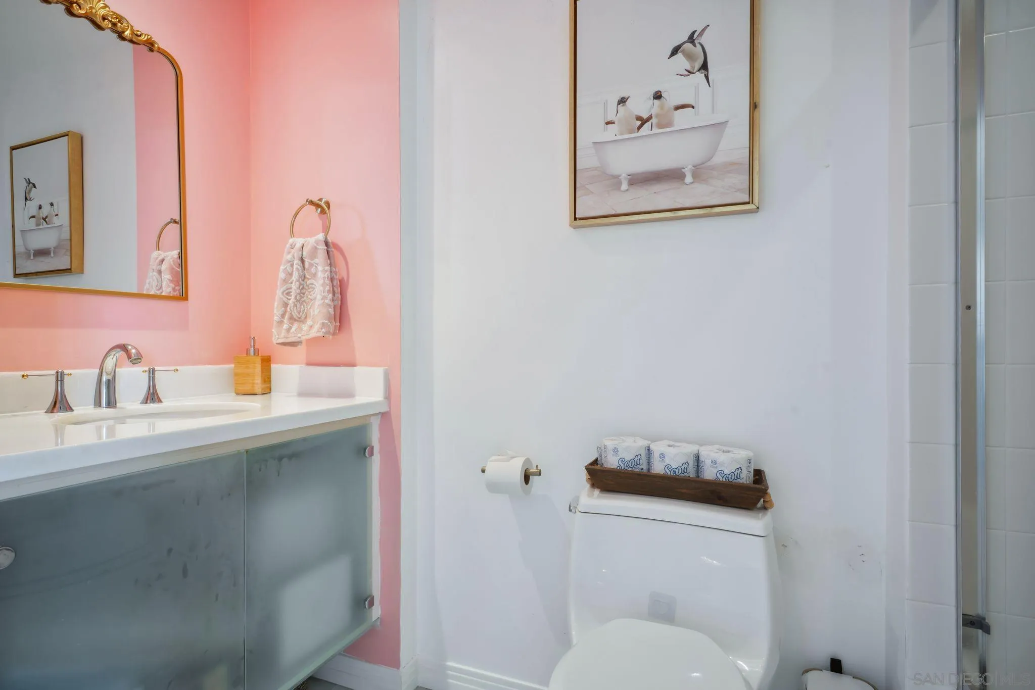 Photo #20: 250042243 Listing: Photo #20