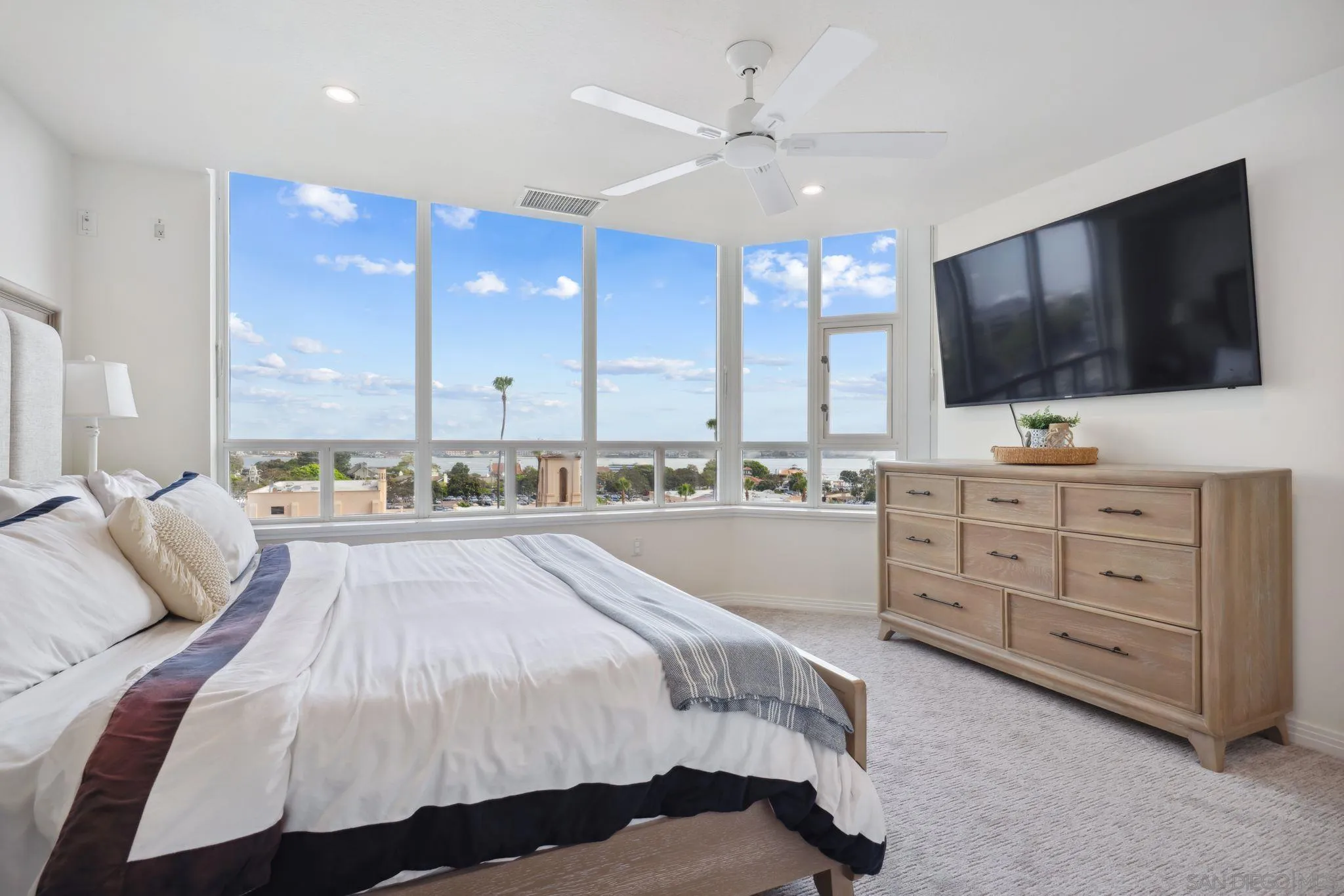 Photo #17: 250042243 Listing: Photo #17