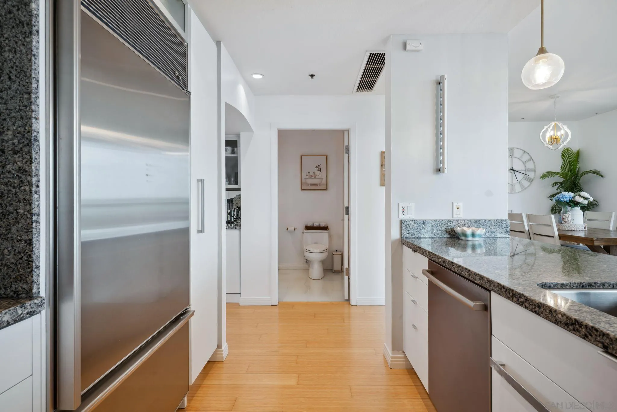 Photo #23: 250042243 Listing: Photo #23