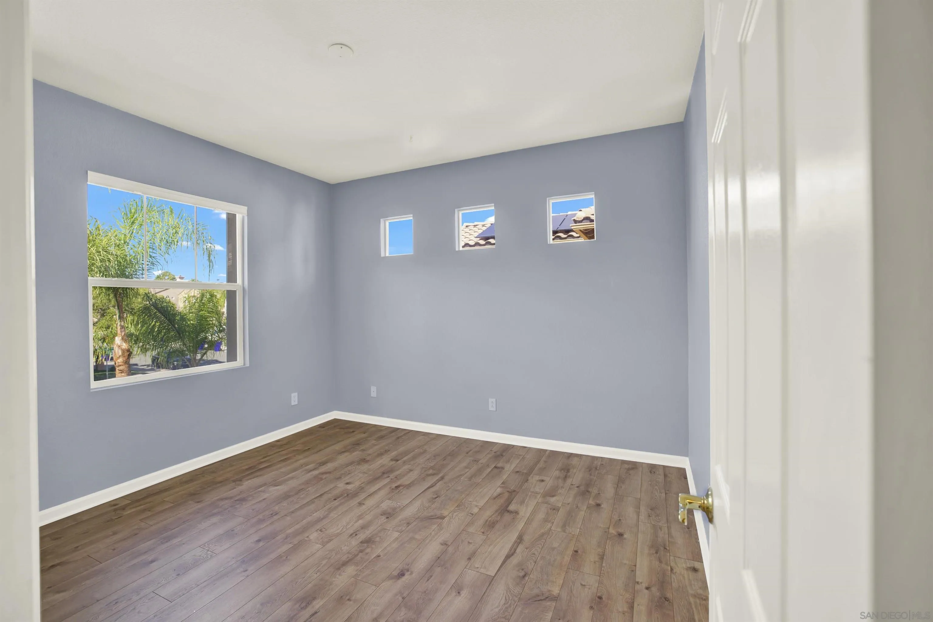 https://cdn.realtyfeed.com/cdn/127/250042246/adfad00f5a8df3d1ace9f81d5e8d858e.webp