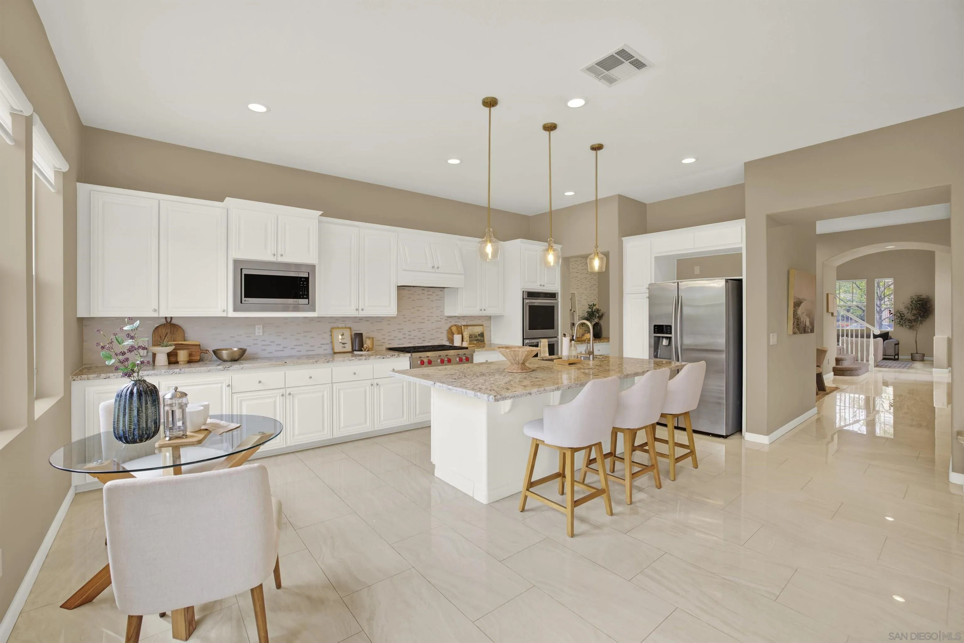 https://cdn.realtyfeed.com/cdn/127/250042246/ed4596e194fa5df627dc8d6d1f07483e.webp