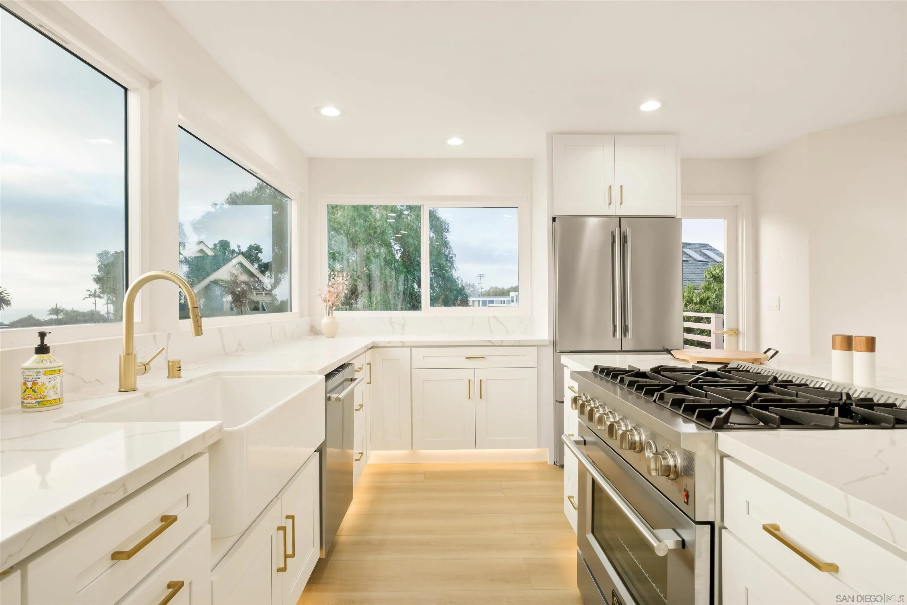 https://cdn.realtyfeed.com/cdn/127/250042248/576b87a8b79c92841773d19b0ac1ba5f.webp