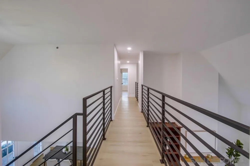 https://cdn.realtyfeed.com/cdn/127/250042253/22623cf7d26e6528c28b48f156f9294a.webp