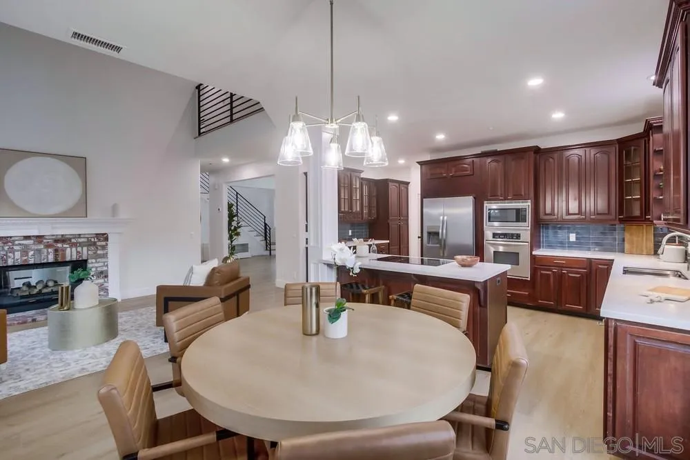 https://cdn.realtyfeed.com/cdn/127/250042253/3419fa034abe159a288a37cfd1a32c68.webp