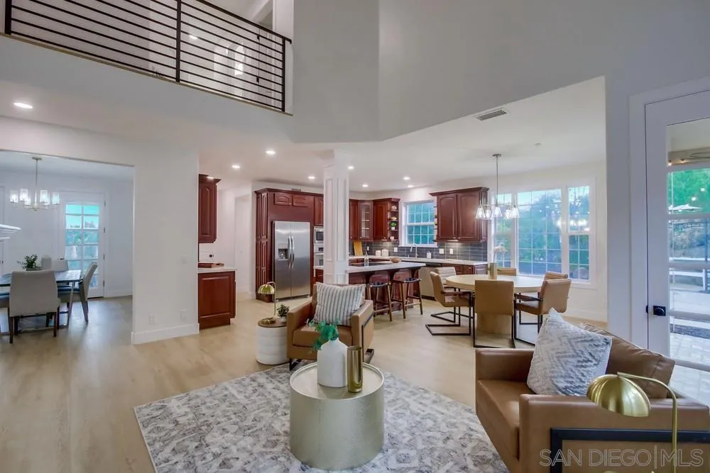https://cdn.realtyfeed.com/cdn/127/250042253/63a964d56e52e903bbfbd5decb32894f.webp