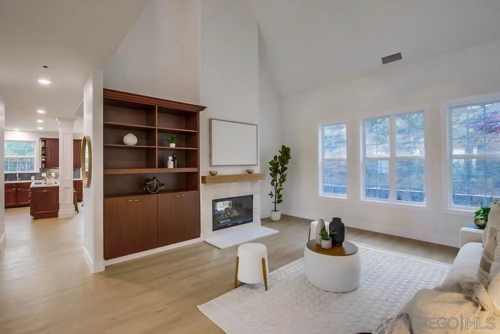 https://cdn.realtyfeed.com/cdn/127/250042253/9bb3e1582a88270b49d9d194d5575b68.webp