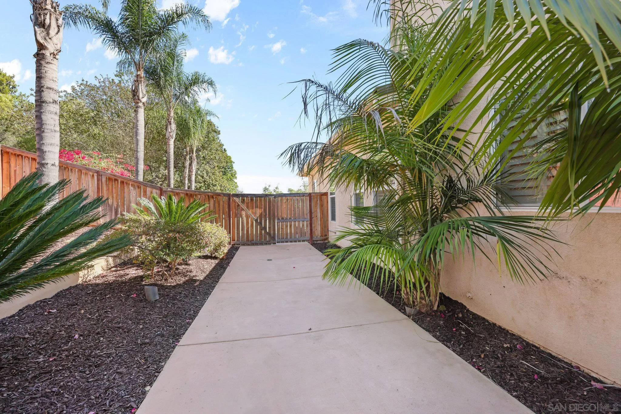 https://cdn.realtyfeed.com/cdn/127/250042258/2f808c51c6a08c90a96005e1bc313df0.webp