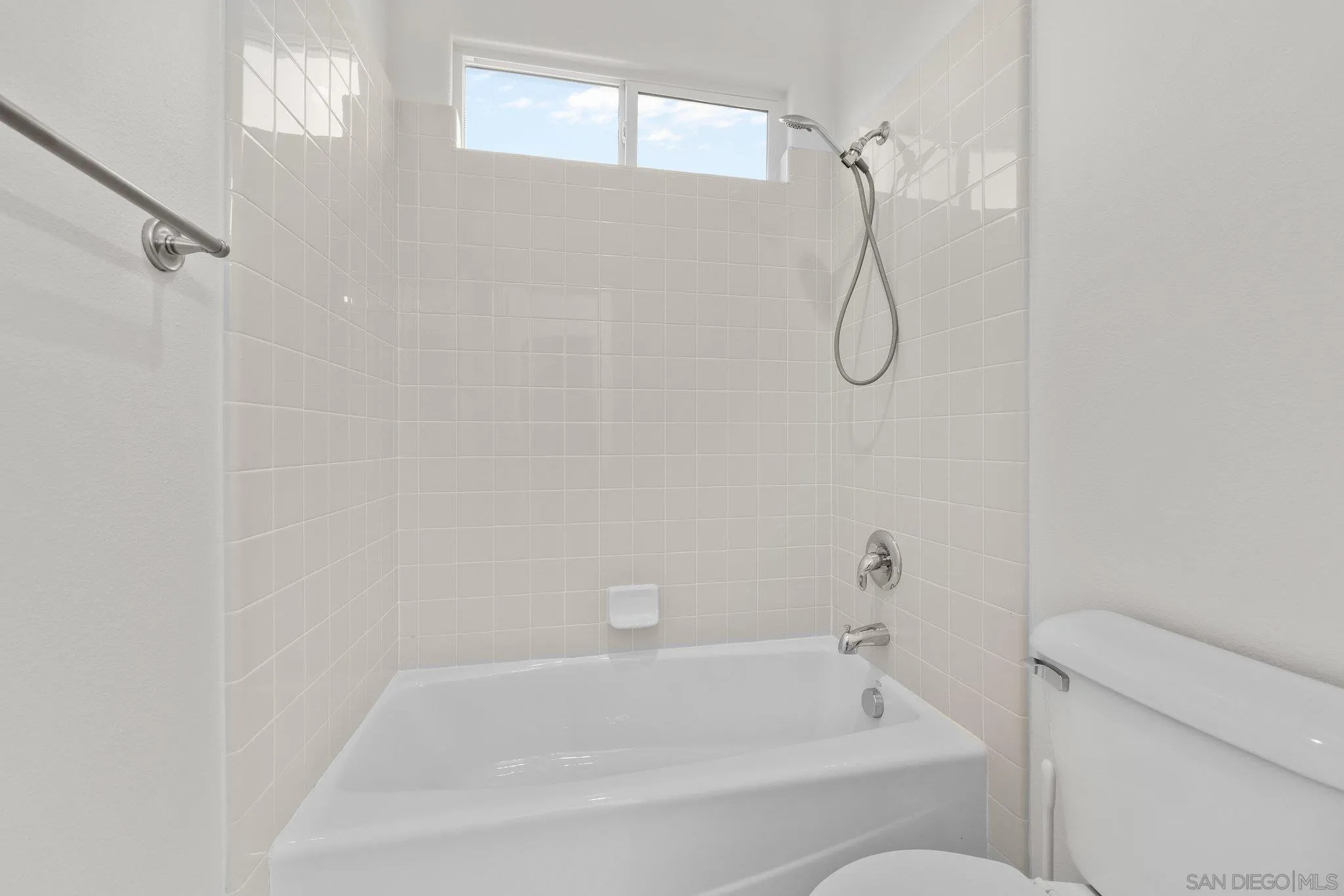 https://cdn.realtyfeed.com/cdn/127/250042258/a10f475e7f8ab77e78ba24b78767c558.webp