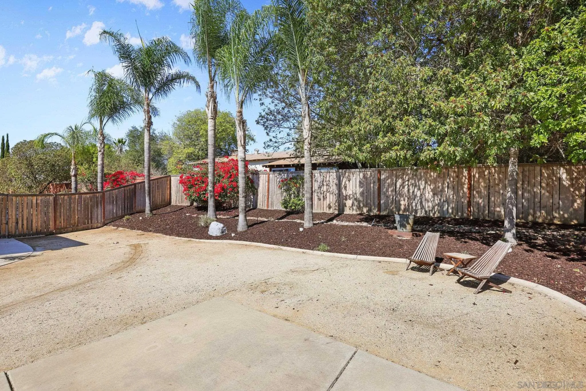 https://cdn.realtyfeed.com/cdn/127/250042258/e1410a4a8addbe2c5c8f03875cbeb250.webp