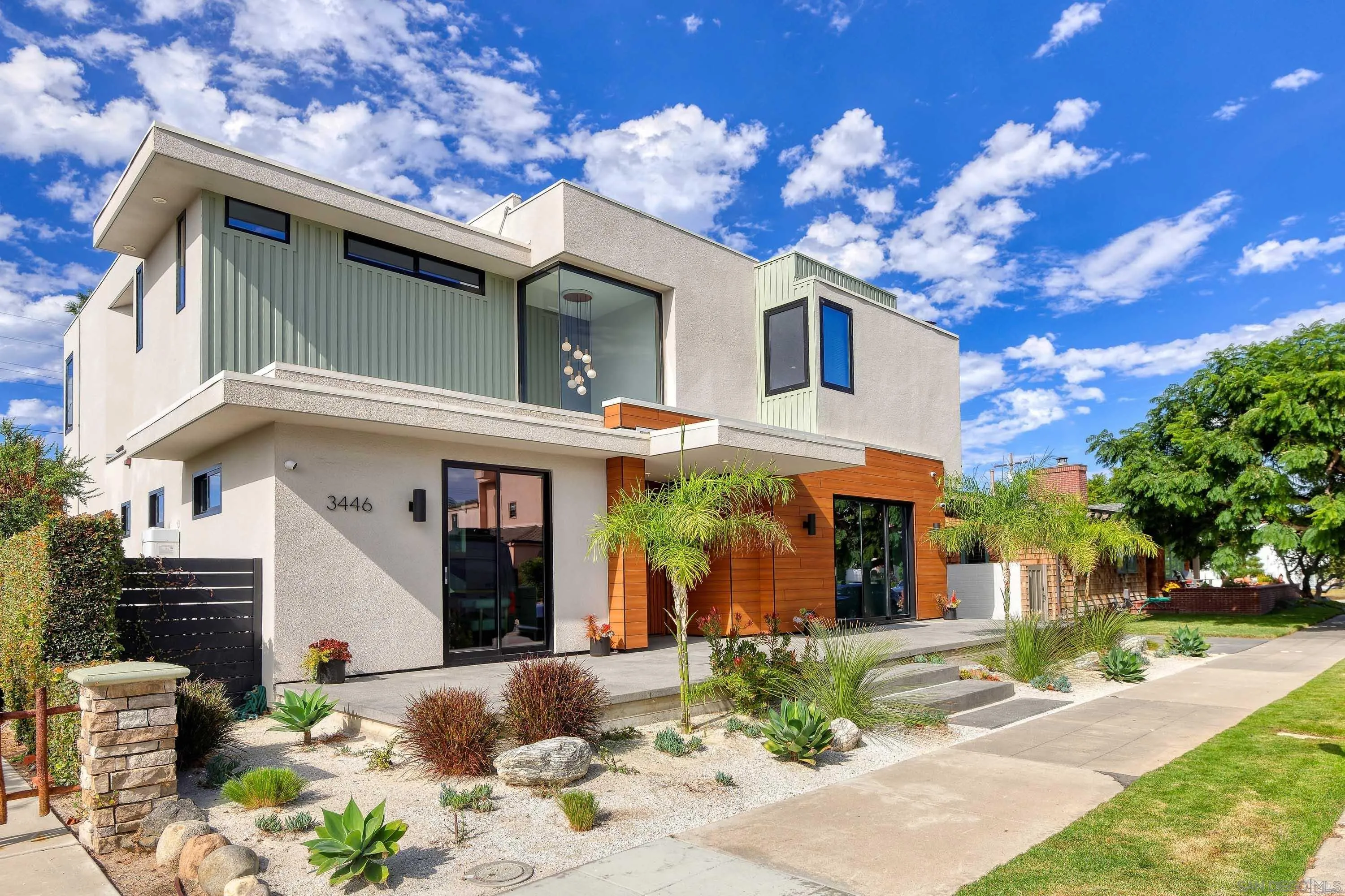 https://cdn.realtyfeed.com/cdn/127/250042266/ad662ba11d2e31ece4e97e9341c8d574.webp