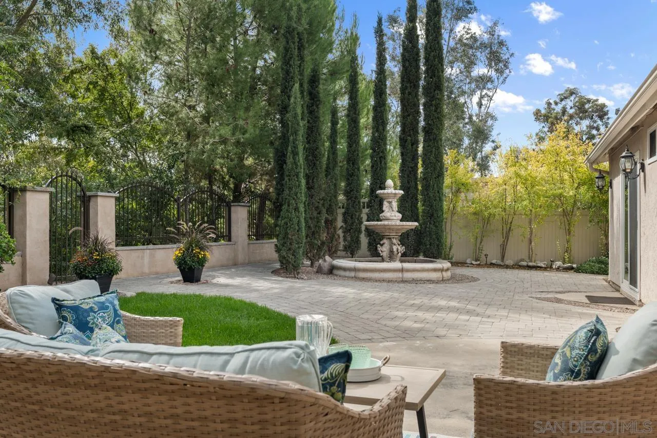 https://cdn.realtyfeed.com/cdn/127/250042270/0e7b83a588a363b9905d724d4f497987.webp
