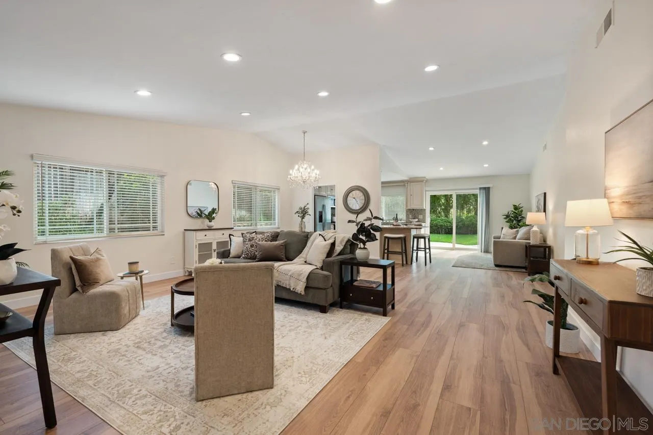 https://cdn.realtyfeed.com/cdn/127/250042270/6056cbd24f5a255d35bce8723d834fda.webp