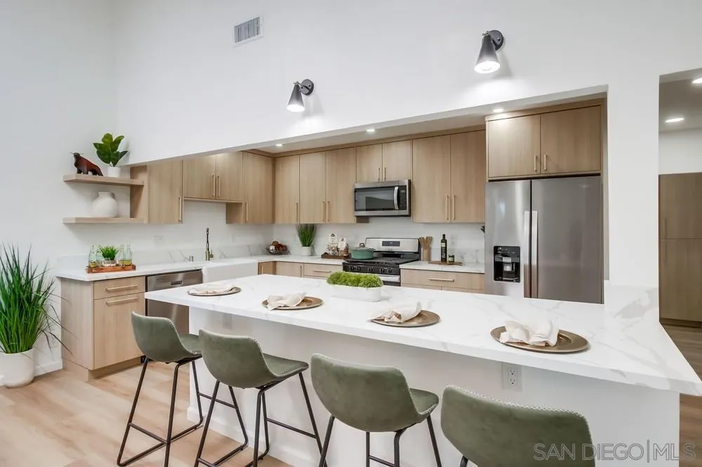 https://cdn.realtyfeed.com/cdn/127/250042289/7ceab07abf4e003fb2cb9f5594d7770d.webp