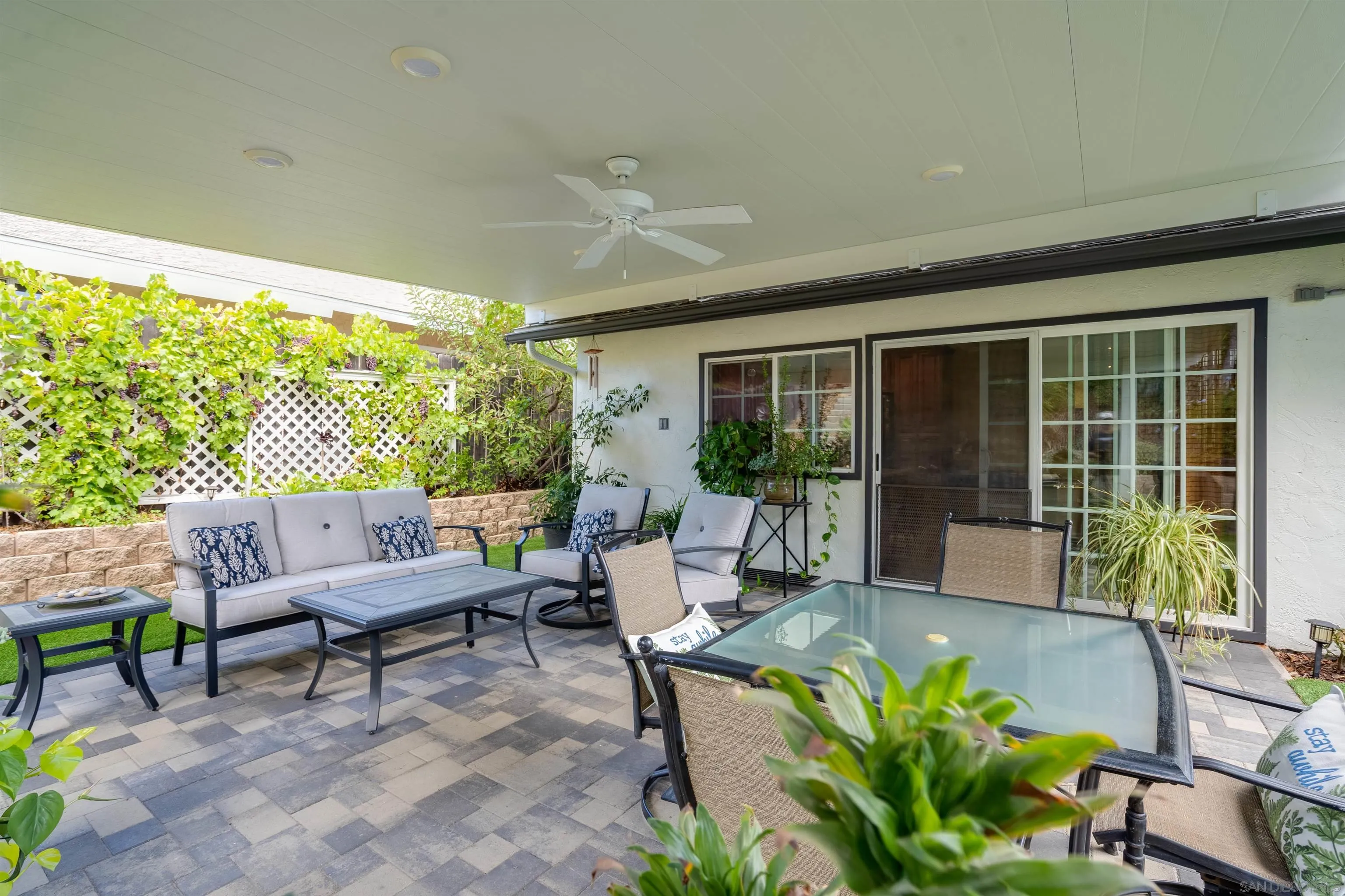 https://cdn.realtyfeed.com/cdn/127/250042298/7d15aad9399b89eec18bdc7aeb841c1c.webp
