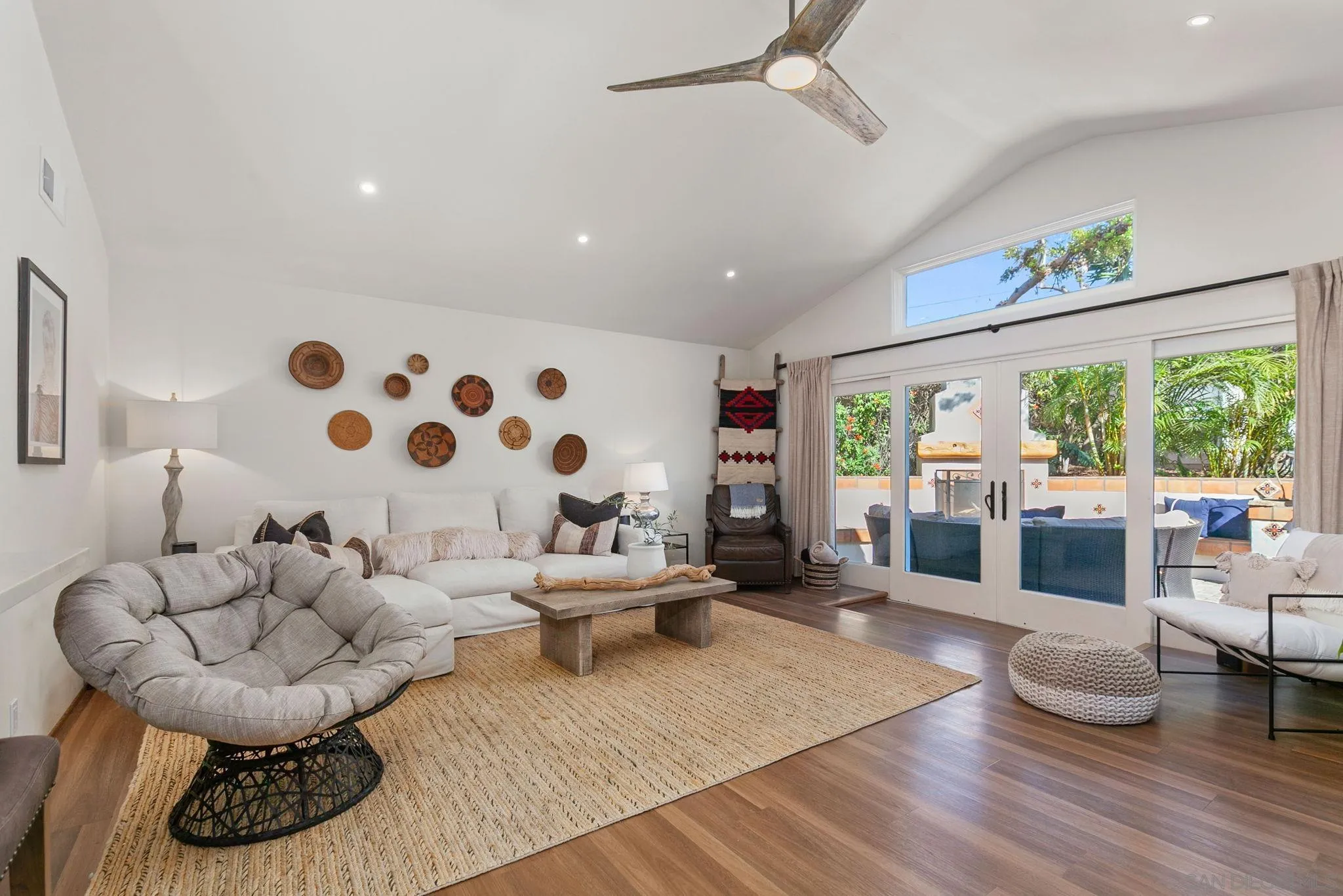 https://cdn.realtyfeed.com/cdn/127/250042317/20da744c1dd506dcd67dd97247508559.webp