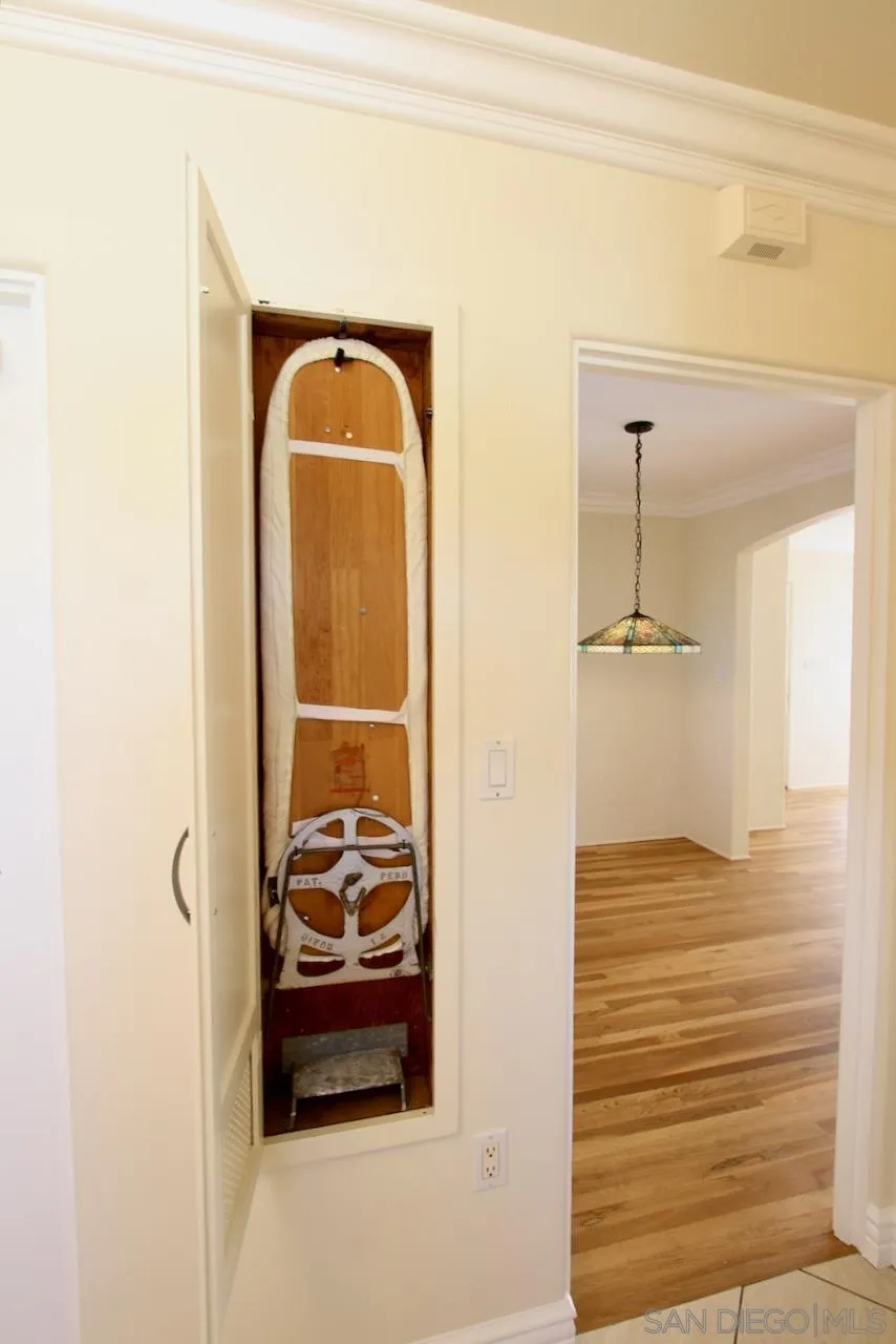 https://cdn.realtyfeed.com/cdn/127/250042324/219e9c3b8bef65fbec37e7e1fb4d0926.webp