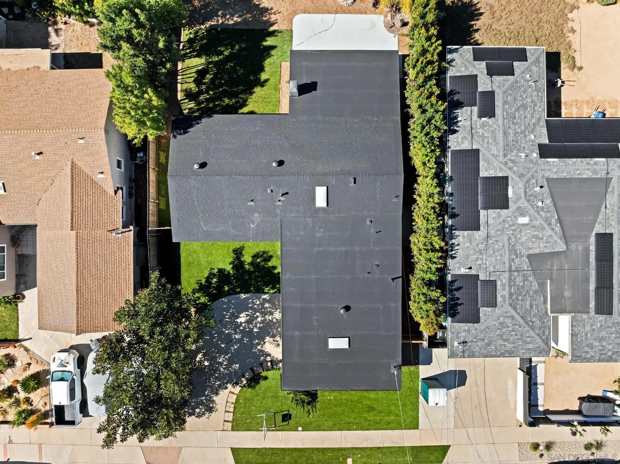 https://cdn.realtyfeed.com/cdn/127/250042346/cff2daa37053fee1ffef6a38ea4f234e.webp