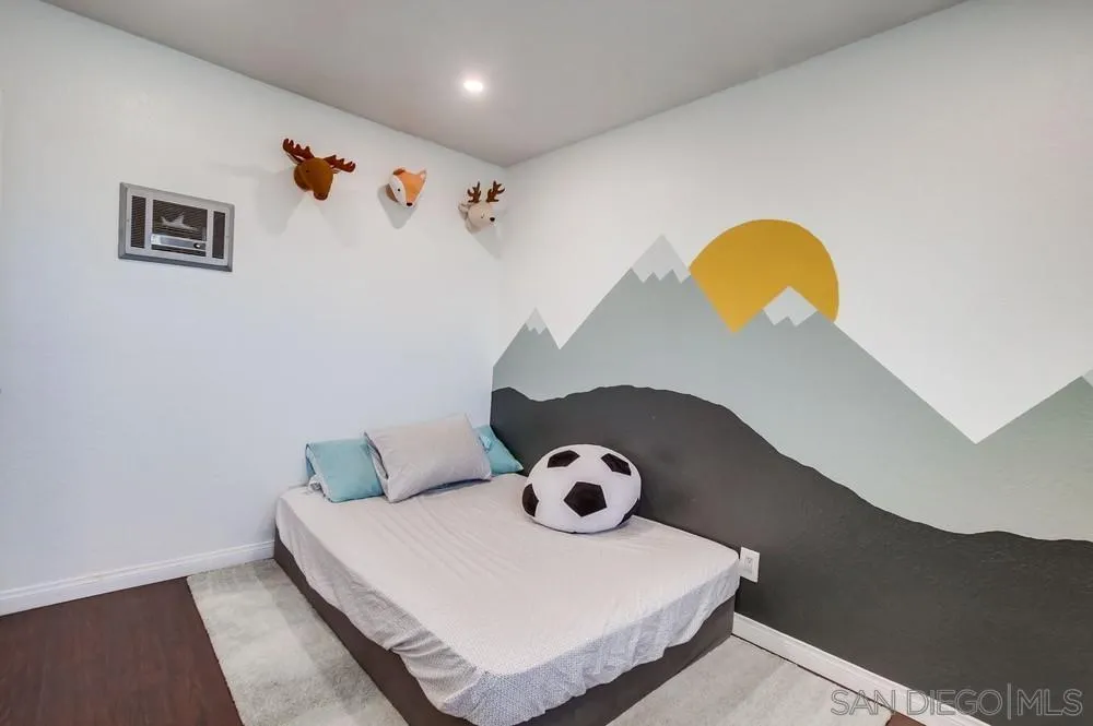 https://cdn.realtyfeed.com/cdn/127/250042348/1762e2c1bc328d1a82e24951d109988e.webp