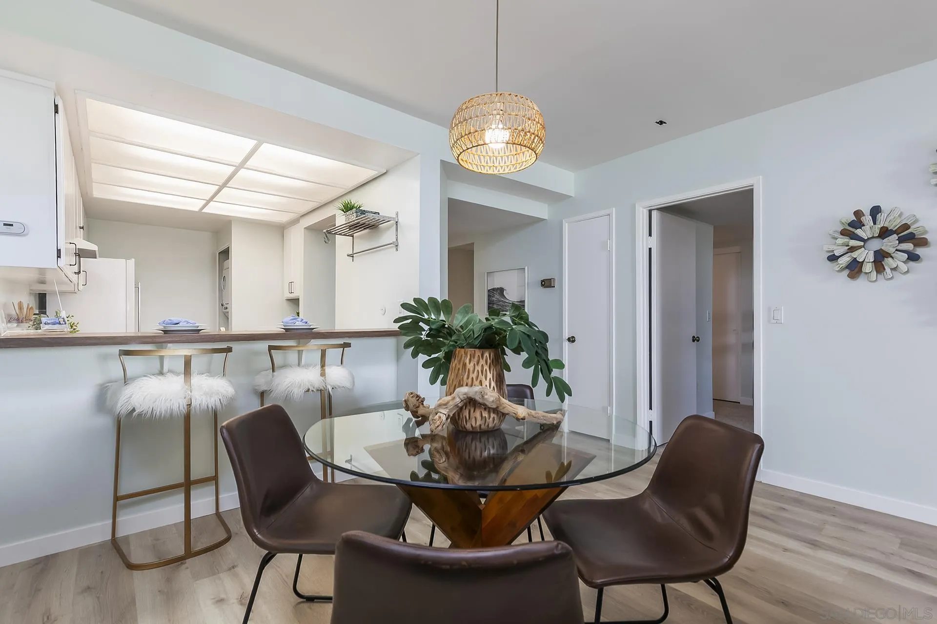 https://cdn.realtyfeed.com/cdn/127/250042354/3a0f974c3aada28b01b17a5b7271aab0.webp