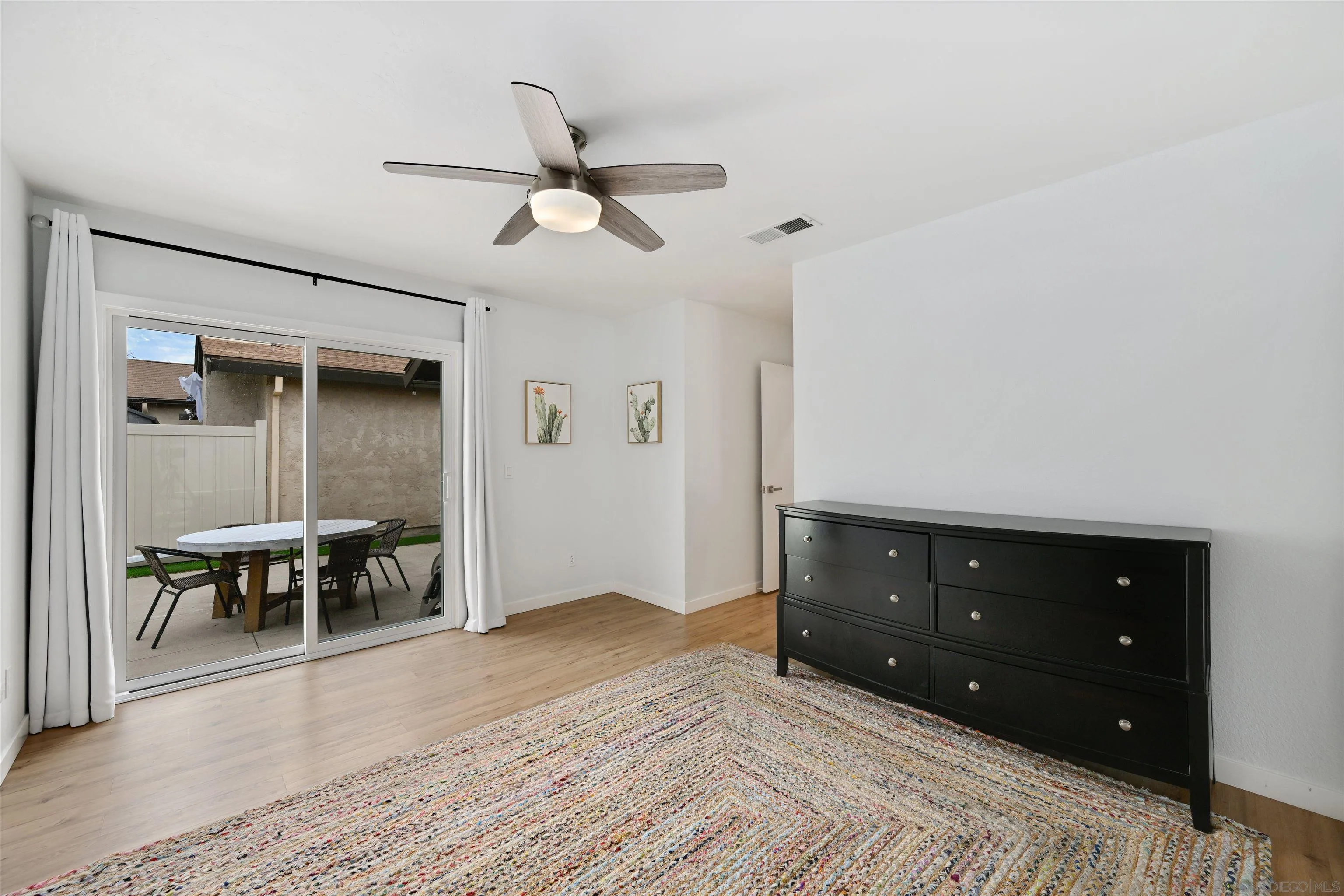 https://cdn.realtyfeed.com/cdn/127/250042361/0193f4f9eadf15b9e010b8d23fd60d5e.webp