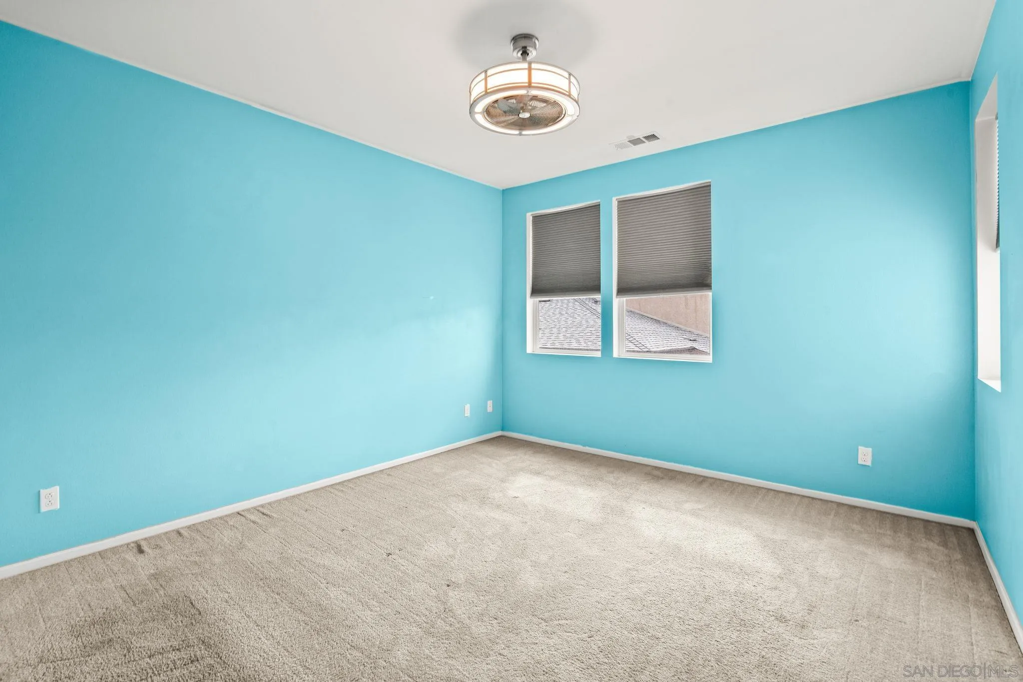 Photo #27: 250042362 Listing: Photo #27