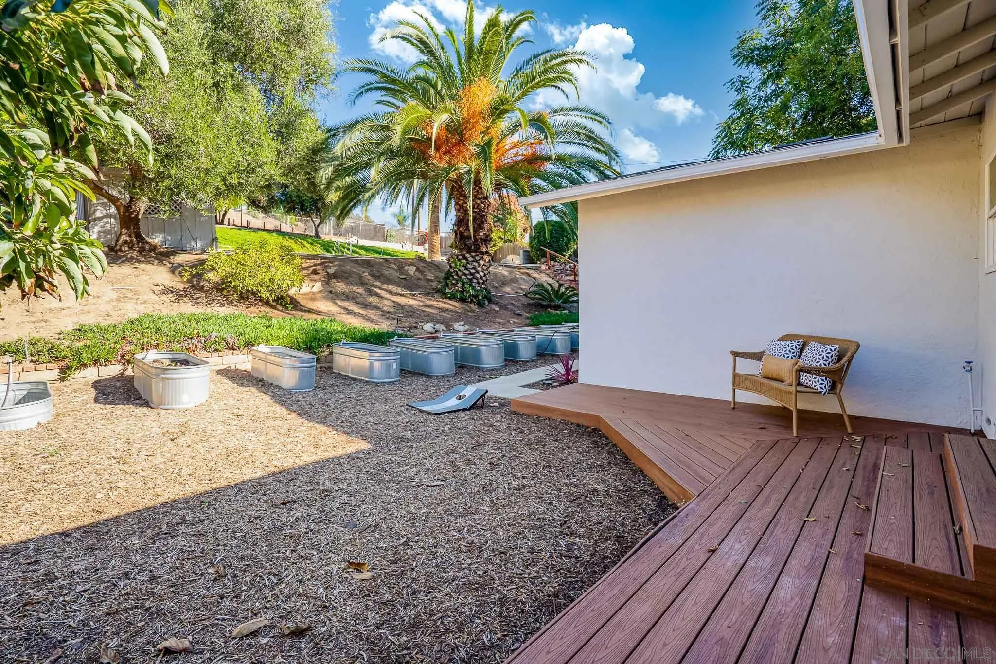 https://cdn.realtyfeed.com/cdn/127/250042365/f1076808220e6fc1cc8bef76f2622cab.webp