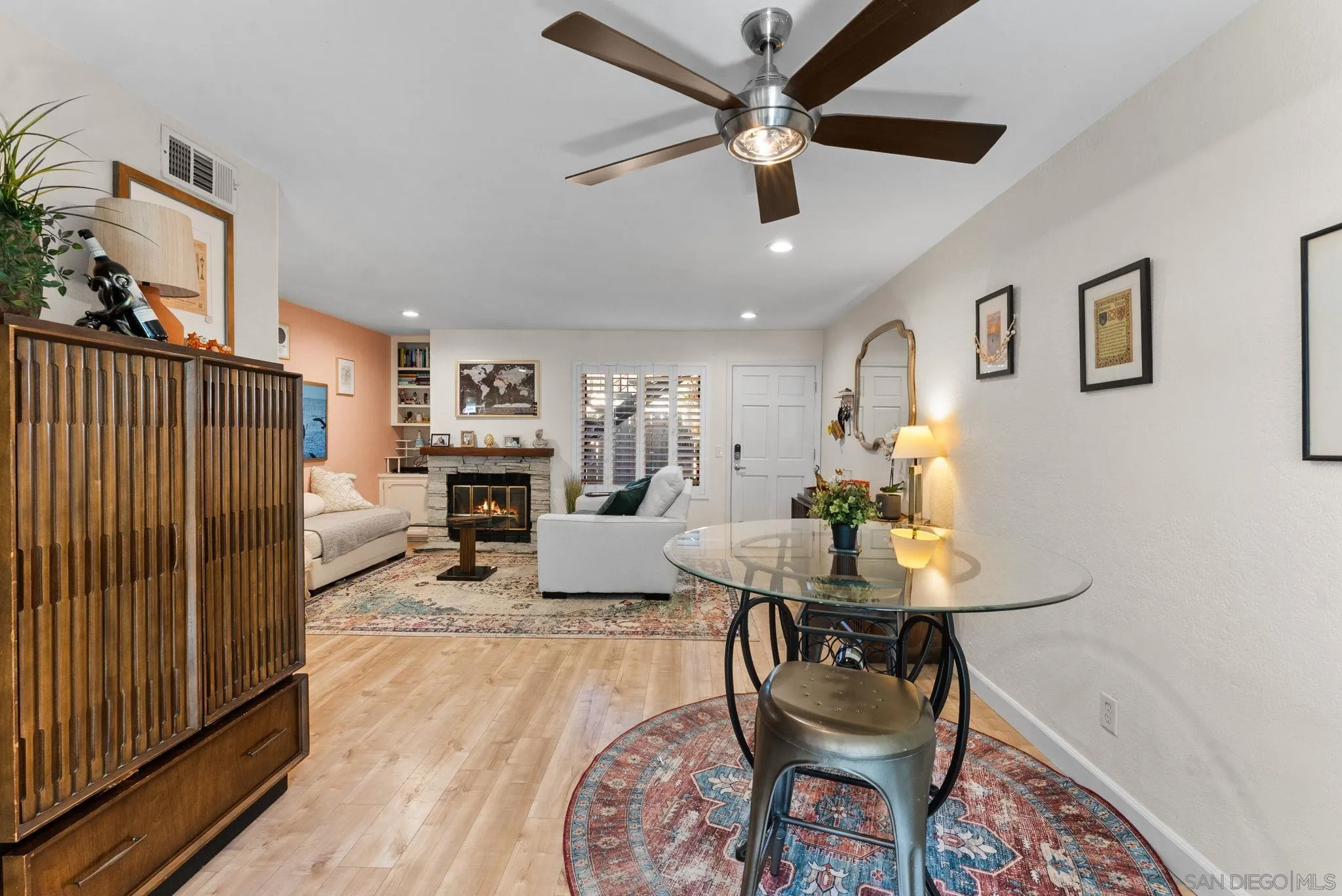 https://cdn.realtyfeed.com/cdn/127/250042379/223d08f27b0aa339d8c8c0d4f30a90ab.webp