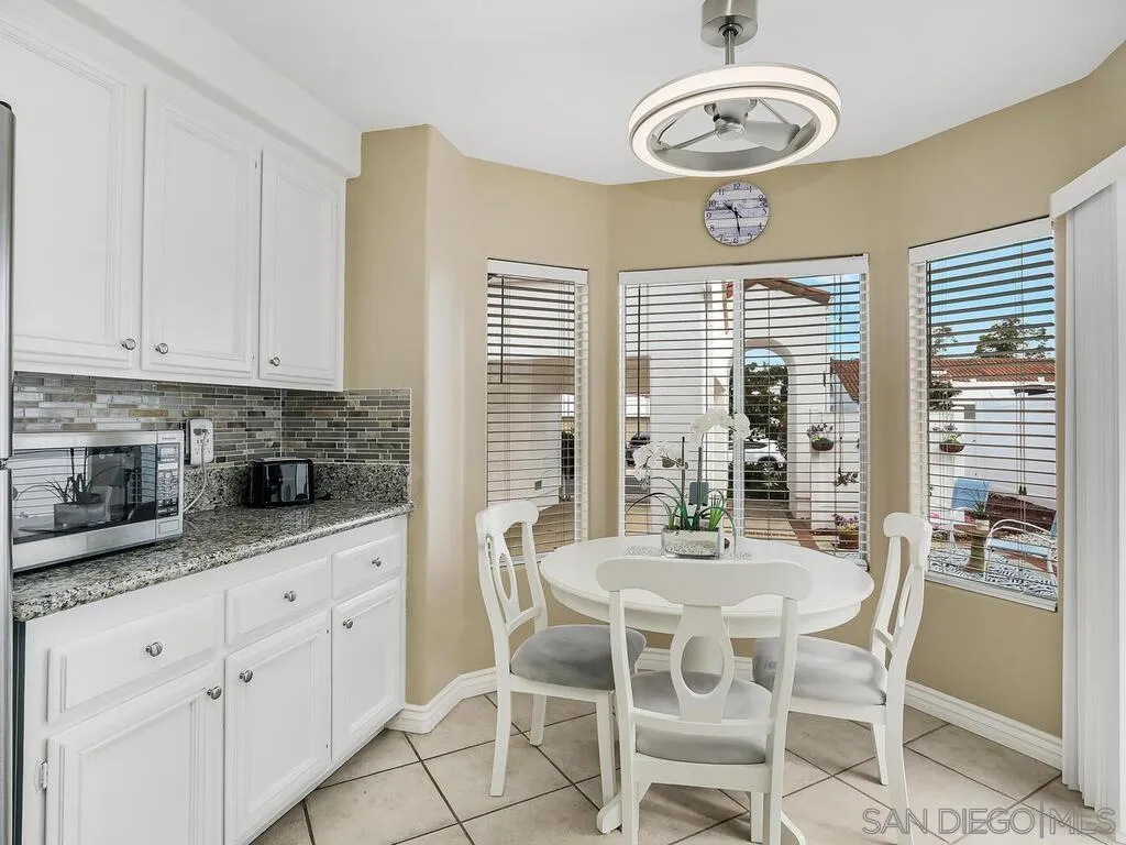 https://cdn.realtyfeed.com/cdn/127/250042388/1904b66e415a10ed1c5733337eb6cdf8.webp