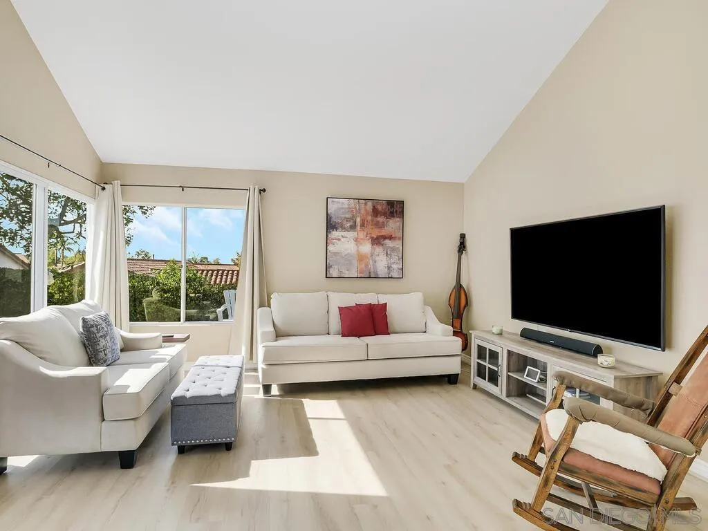 https://cdn.realtyfeed.com/cdn/127/250042388/26526af1841a02d9ebb60b96ac402725.webp