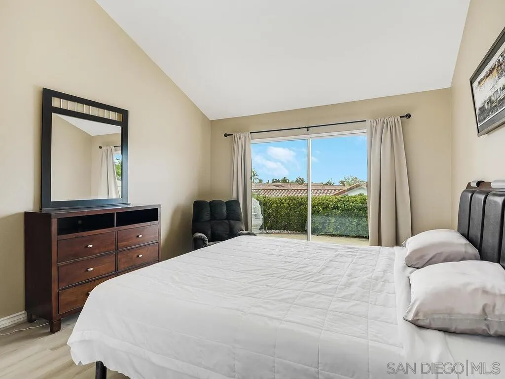 https://cdn.realtyfeed.com/cdn/127/250042388/74ac72b7893535242a93a402fd19f0f3.webp
