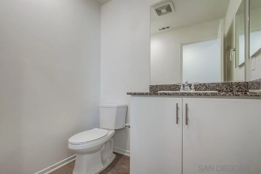 Photo #11: 250042392 Listing: Photo #11