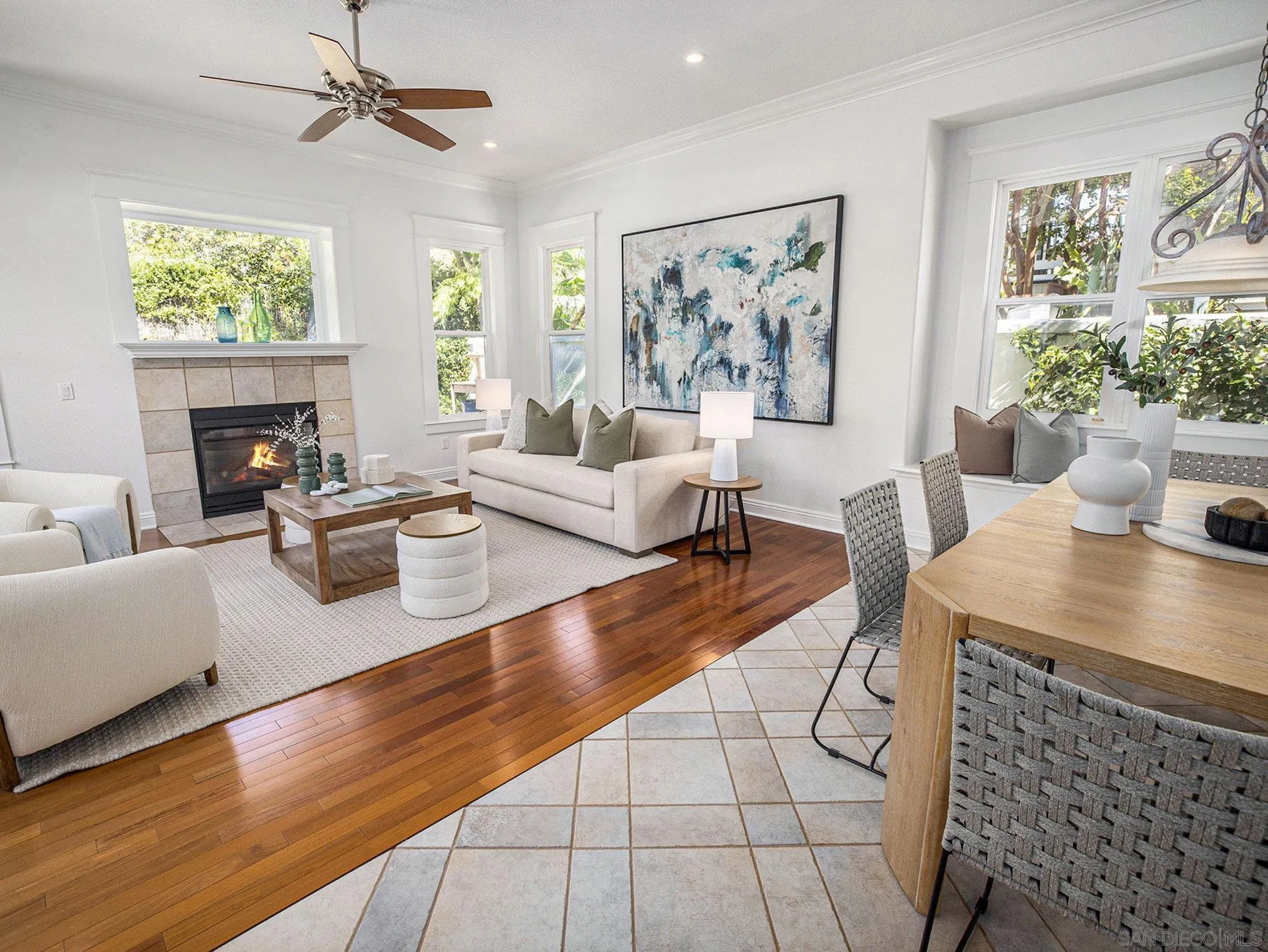 https://cdn.realtyfeed.com/cdn/127/250042396/62fa3e171295e302f4a906a76c981bae.webp