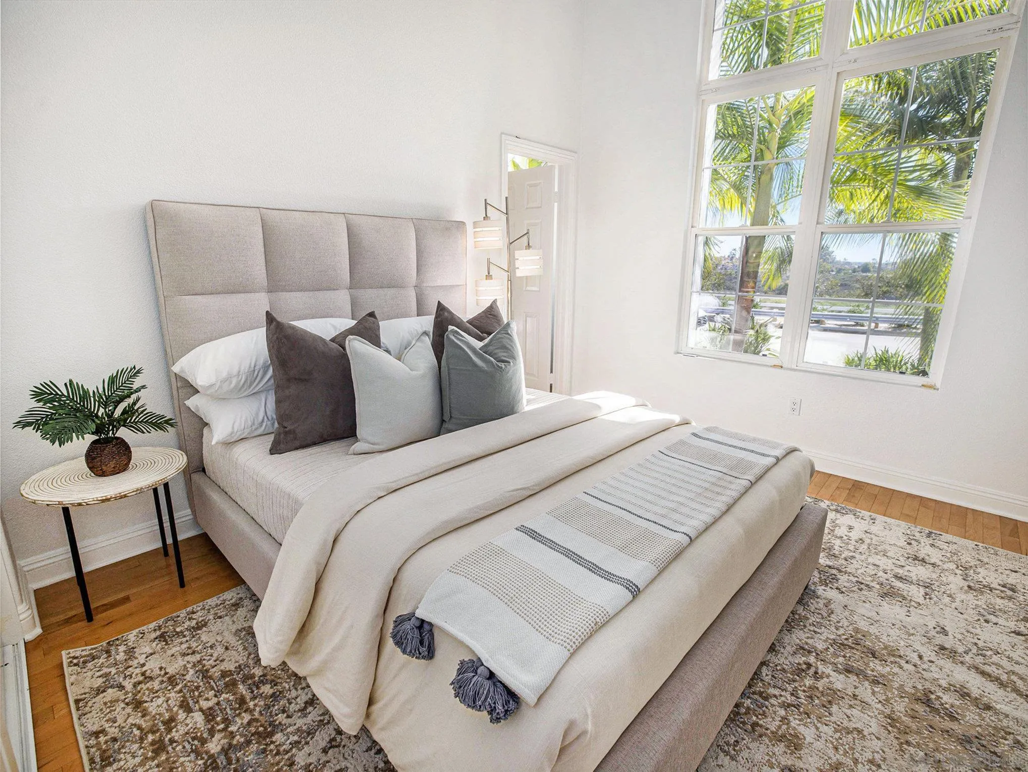 https://cdn.realtyfeed.com/cdn/127/250042396/d1961e85353afa2b155b70e7d1a0335b.webp