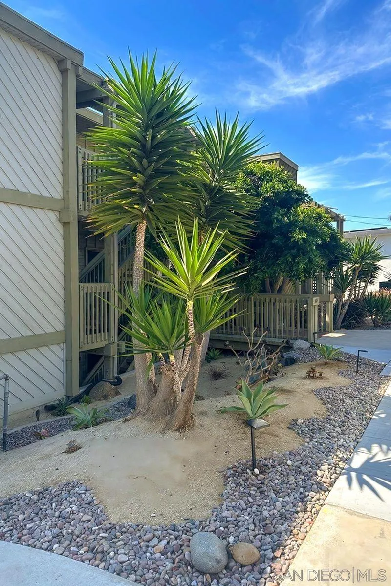 https://cdn.realtyfeed.com/cdn/127/250042399/955f3e24e2e95e06b3f951d1aa382b3e.webp