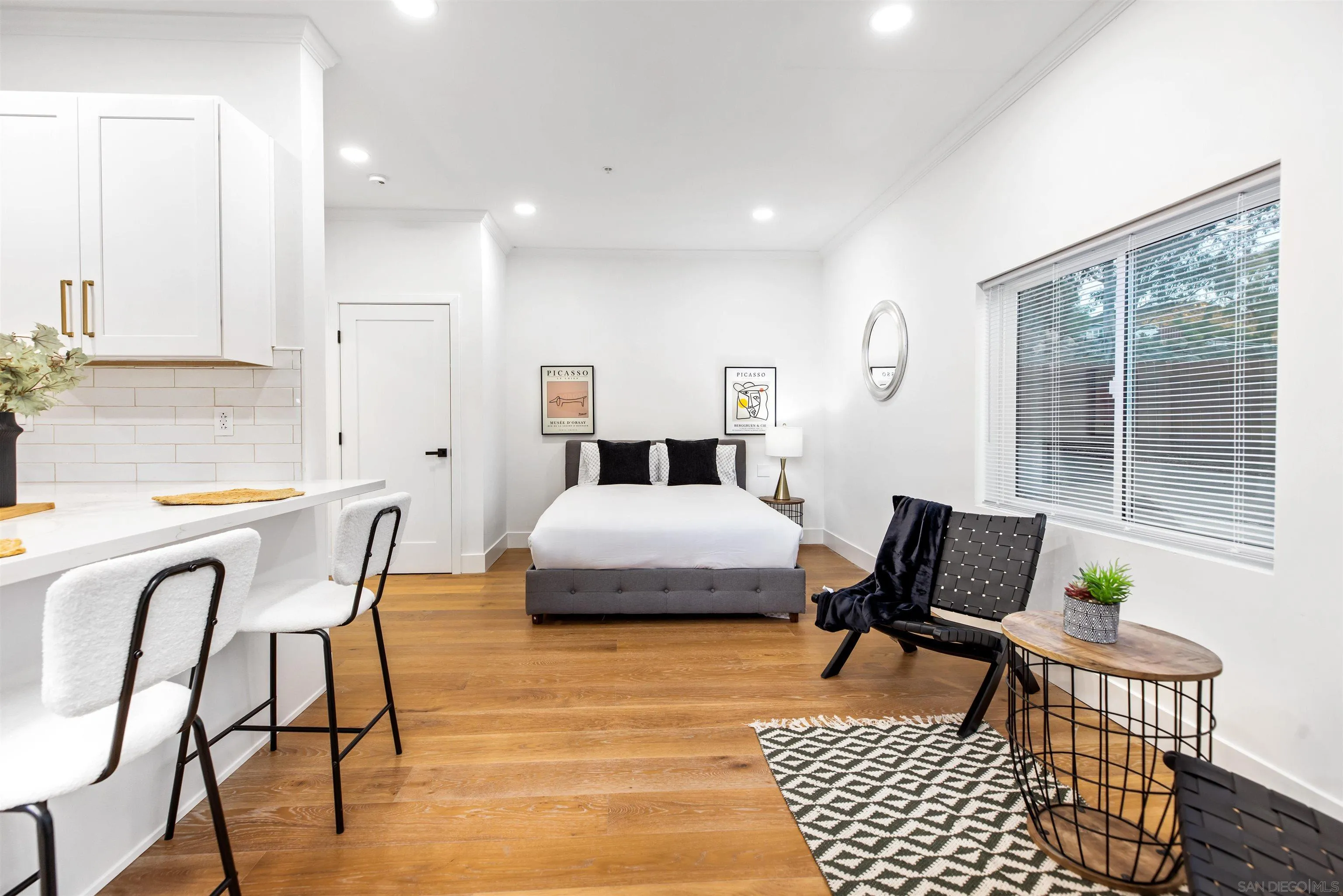 https://cdn.realtyfeed.com/cdn/127/250042408/0c48ade6ec2d1c908b18f326feaedcfa.webp
